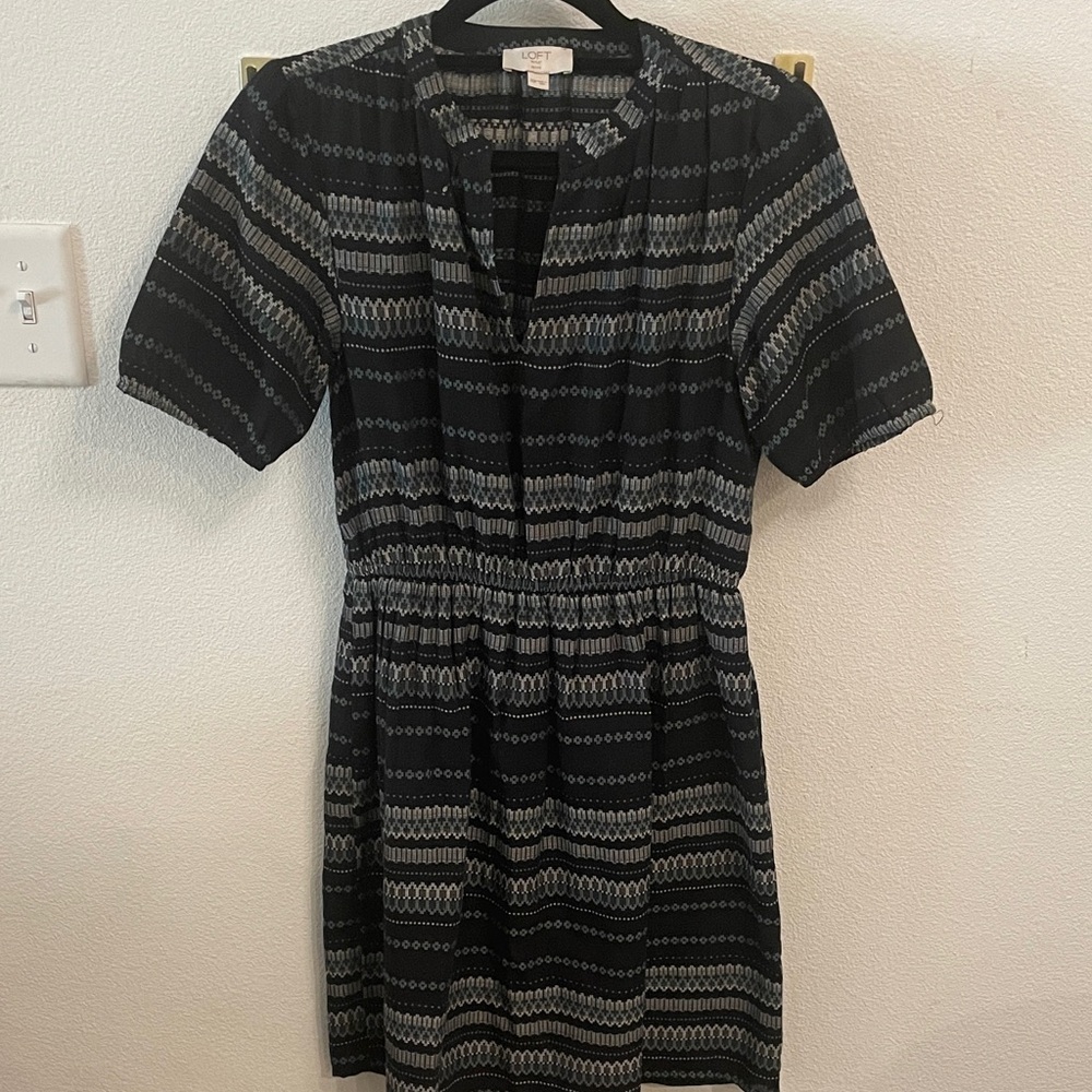 LOFT outlet Elegant Black Patterned Aline Dress